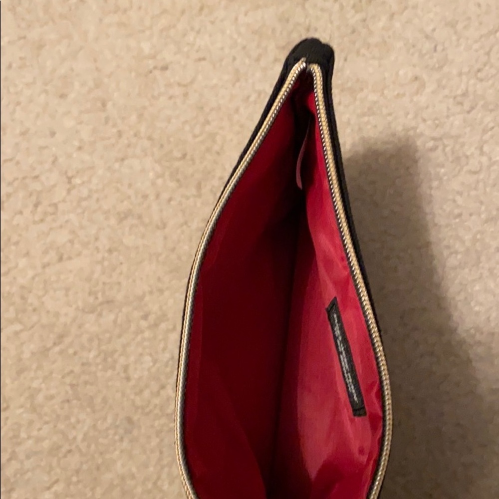 Makeup Bag - Picture 3 of 4